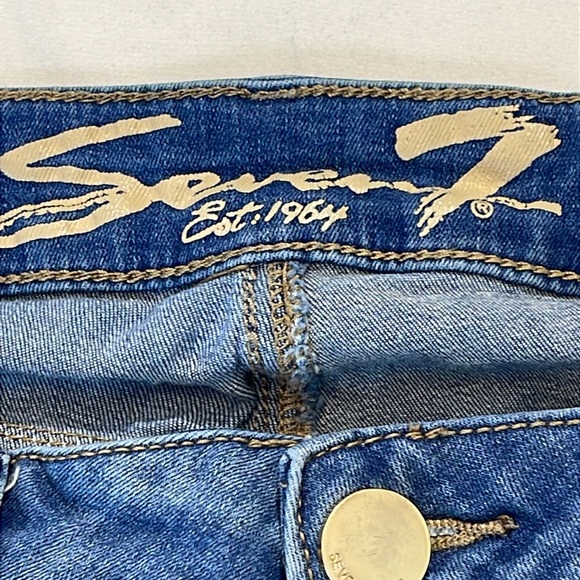SEVEN 7 SIZE 6 Blue Embroidered Women's Jeans.Slight stretching on front see pic - Picture 7 of 12
